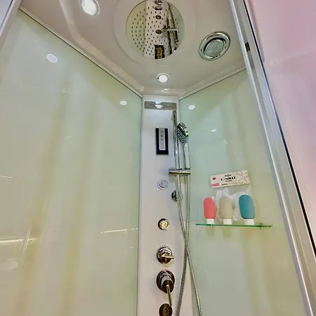 Liotru Catanese - House Catane